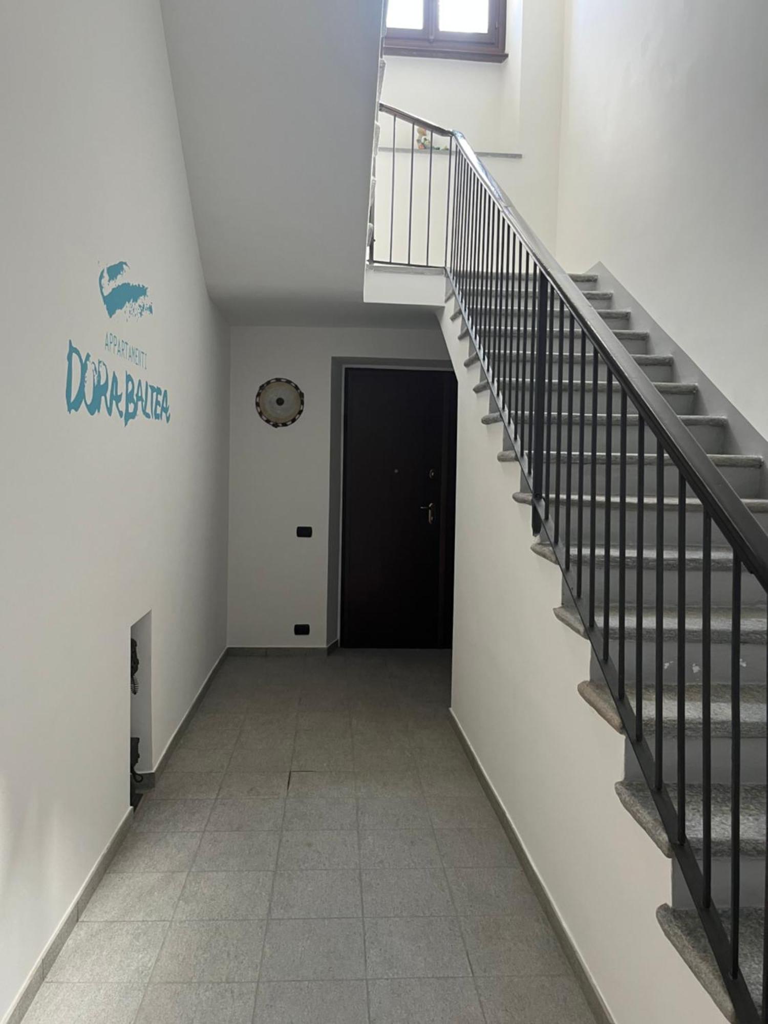 Appartamenti Dora Baltea Ивреа Экстерьер фото